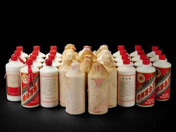 郧阳日照岚山回收酒价格哪里回收(附近上门回收茅台酒）?